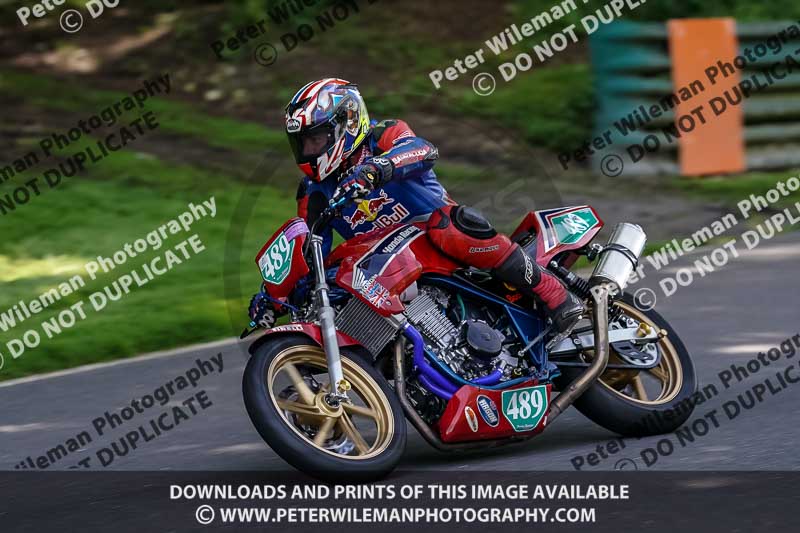 cadwell no limits trackday;cadwell park;cadwell park photographs;cadwell trackday photographs;enduro digital images;event digital images;eventdigitalimages;no limits trackdays;peter wileman photography;racing digital images;trackday digital images;trackday photos